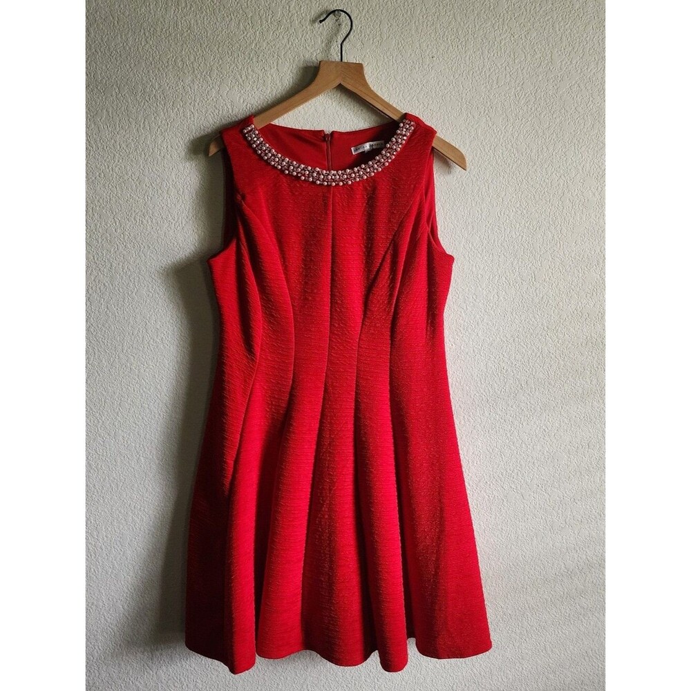 Sandra Darren Red Special Occasion Pearl Sleeveless Size 12 Dress